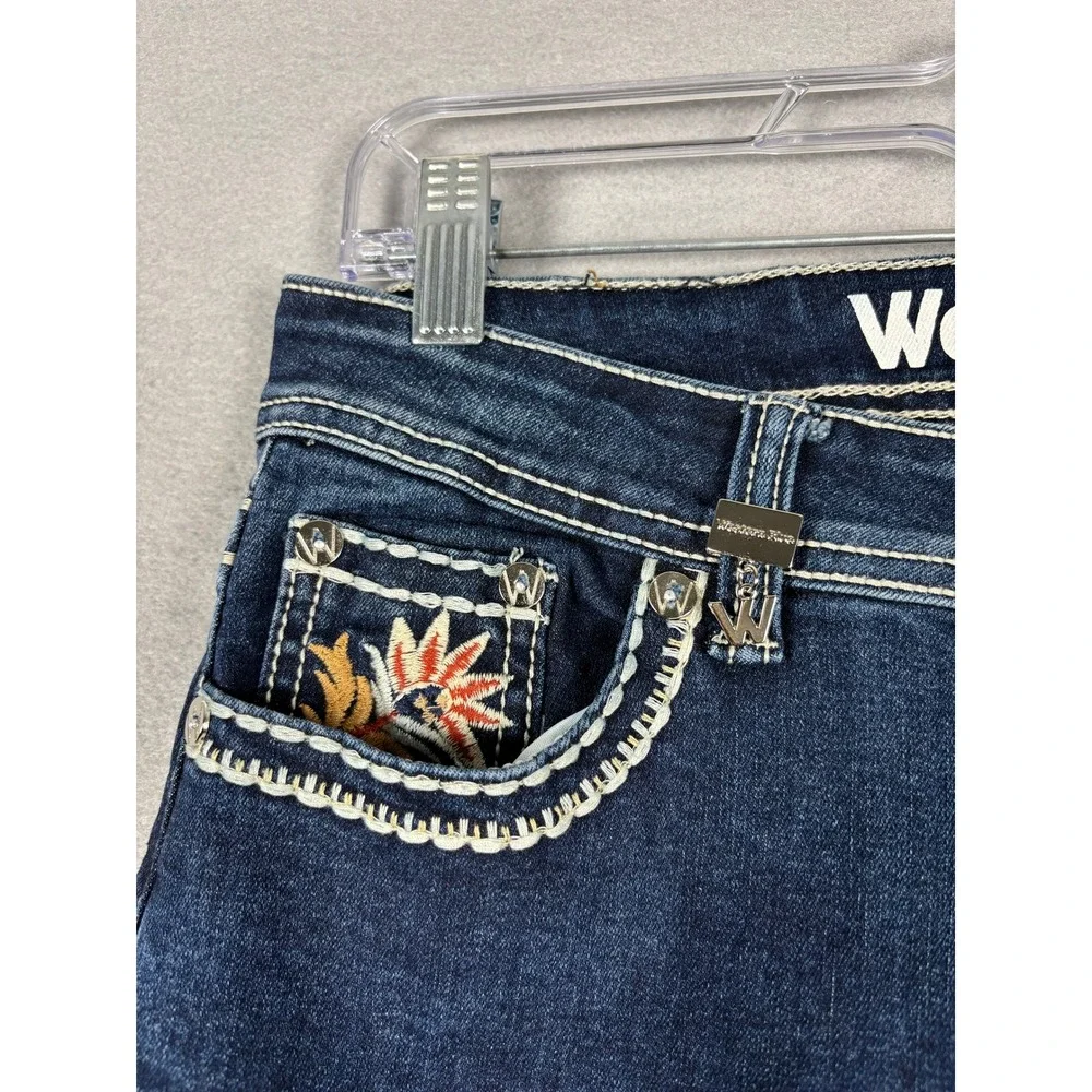 Western Blue Flare Jeans Floral Embroidered Distressed Hem 11 30x29.5 Dark Boho
